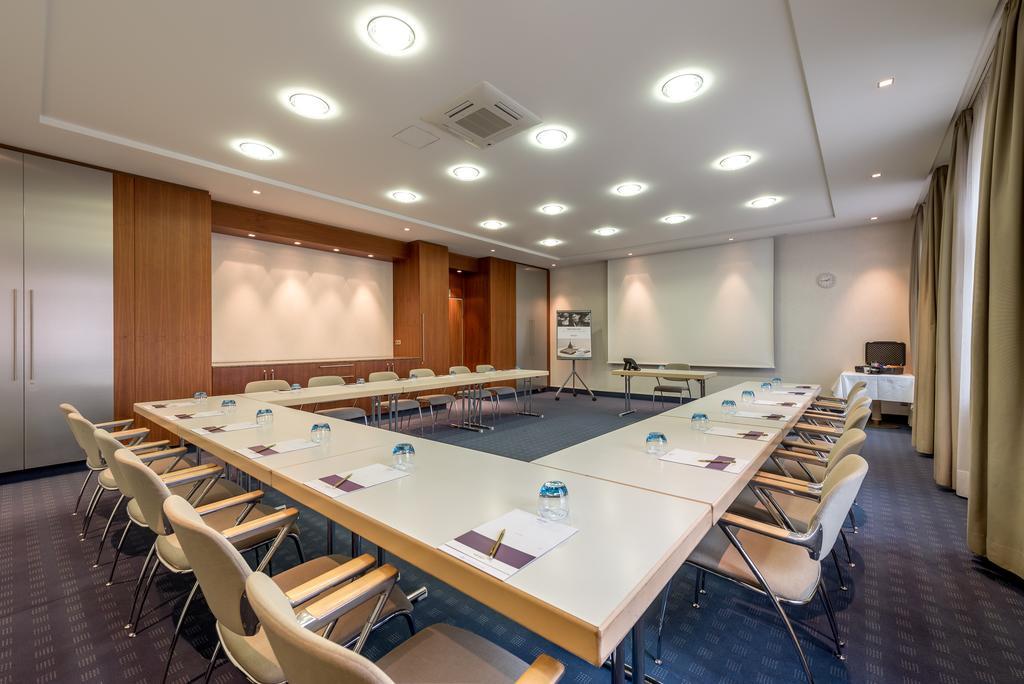 Mercure Muenchen Airport Hotel 4*