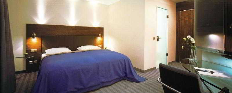 Mercure Muenchen Airport 4*