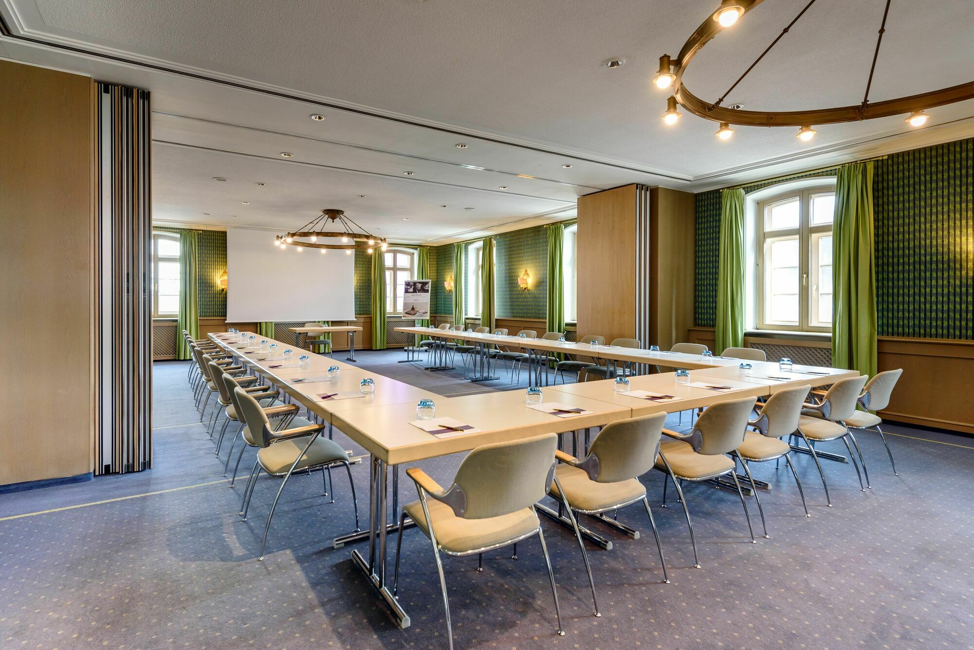 Mercure Muenchen Airport Hotel 4*
